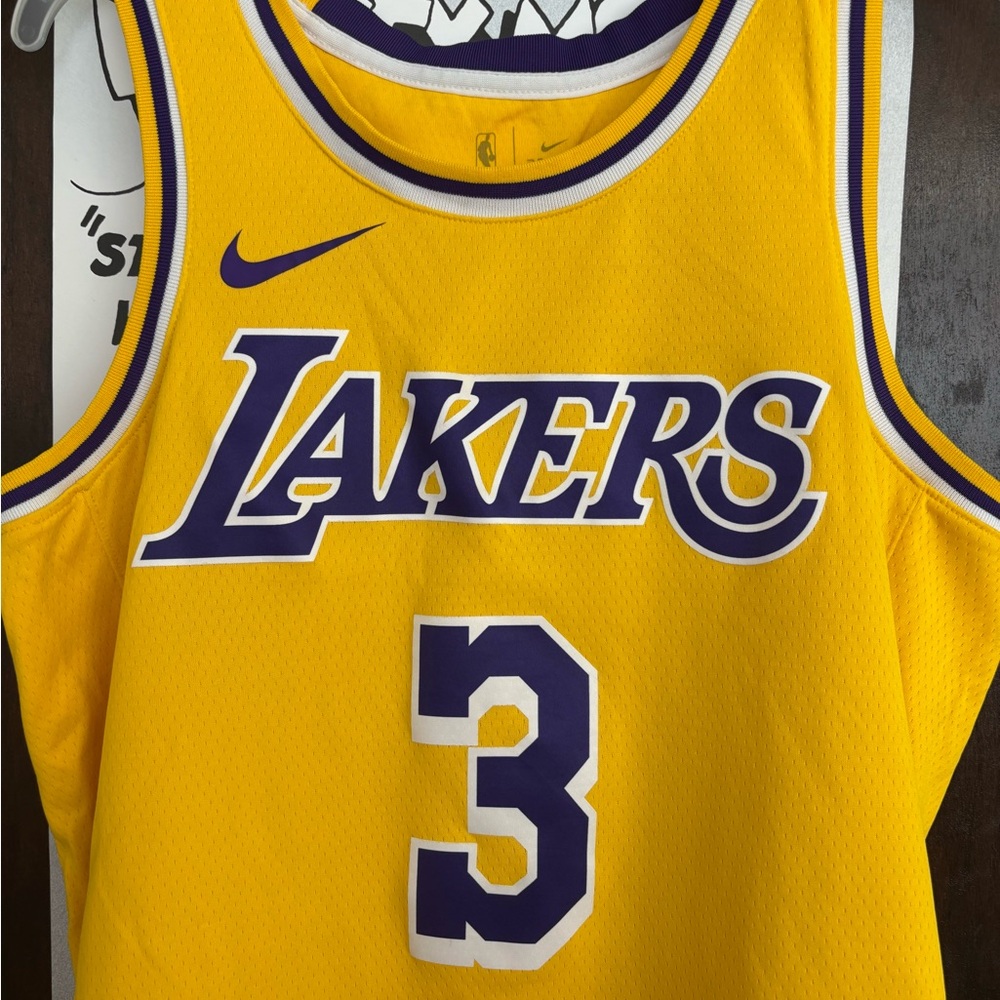 Anthony Davis Lakers Yellow Jersey